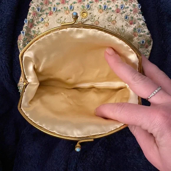 Vintage 60s Duizend-Gans Paris couture beaded clutch - Picture 11 of 16